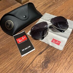 Ray-Ban Pilot 3267 sunglasses  silver frames with gray gradient tinted lenses